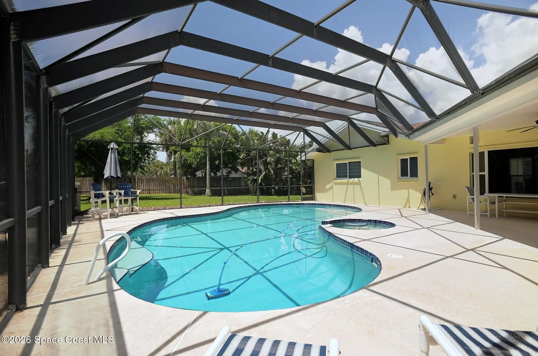 Photo of 325 Hibiscus Trail