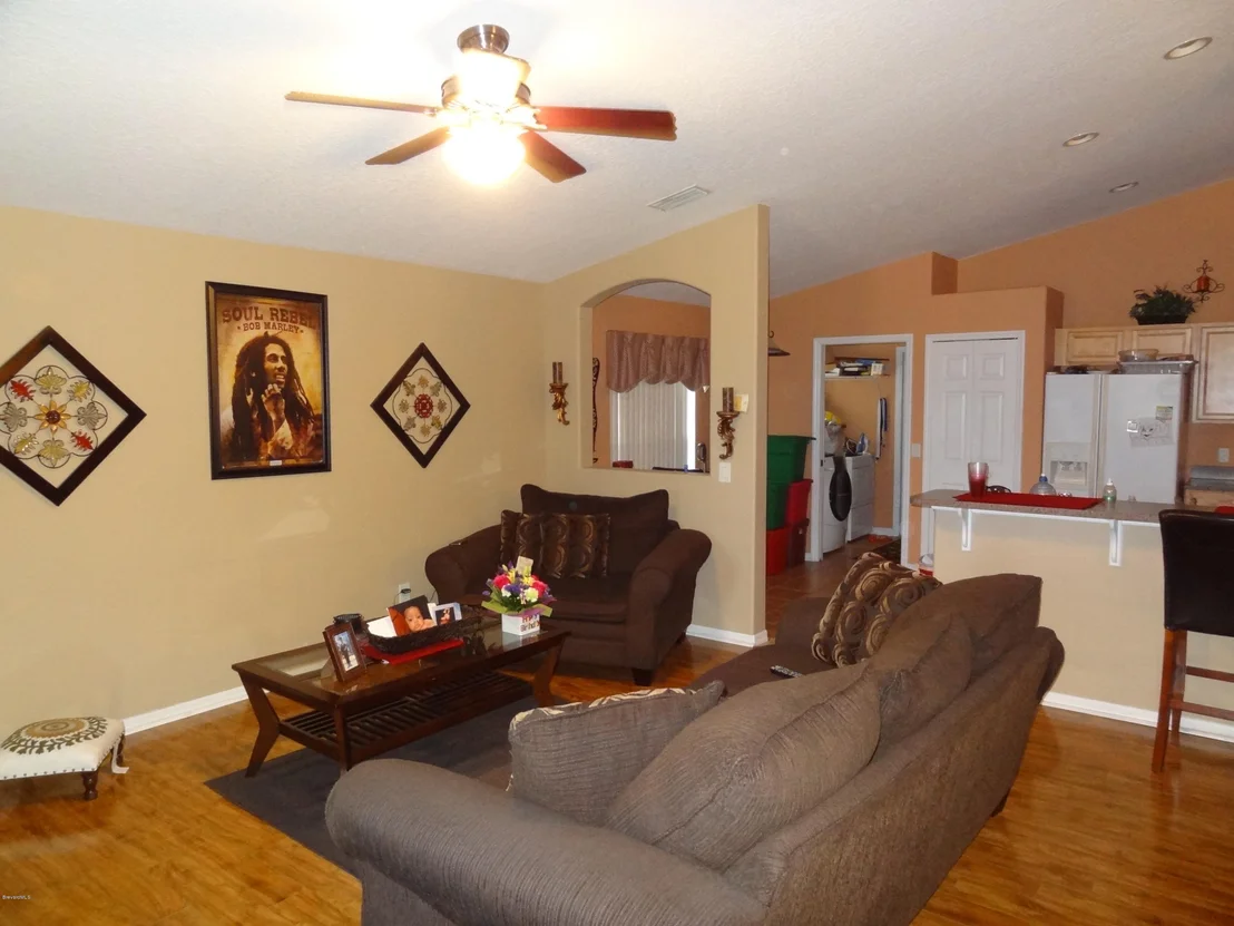 Photo of 135 Sedgewood Circle