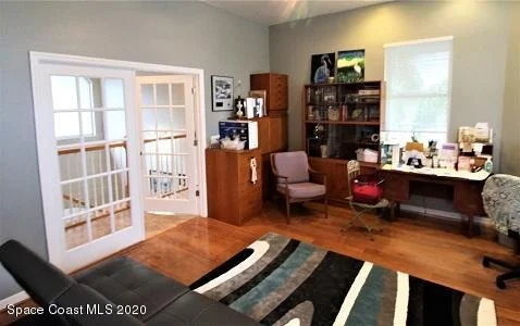 Photo of 5920 Riverside Drive