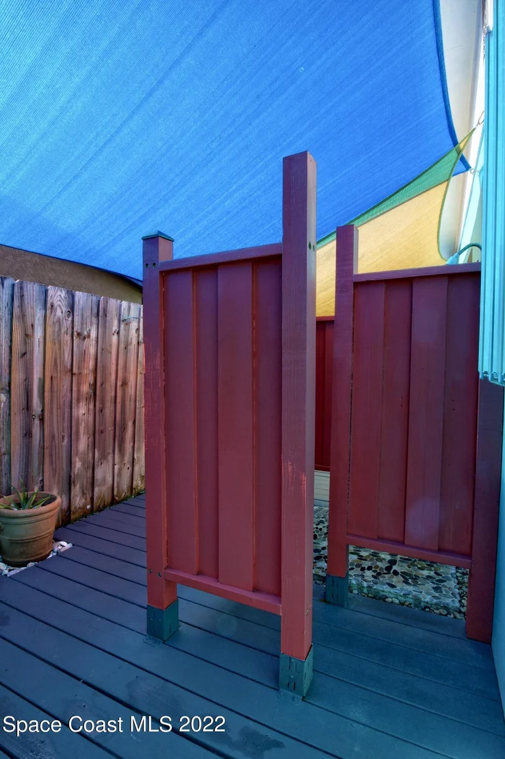 Photo of 153 Clairbourne Avenue