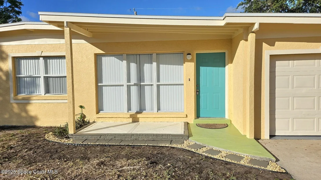 Photo of 402 Edinburgh Drive