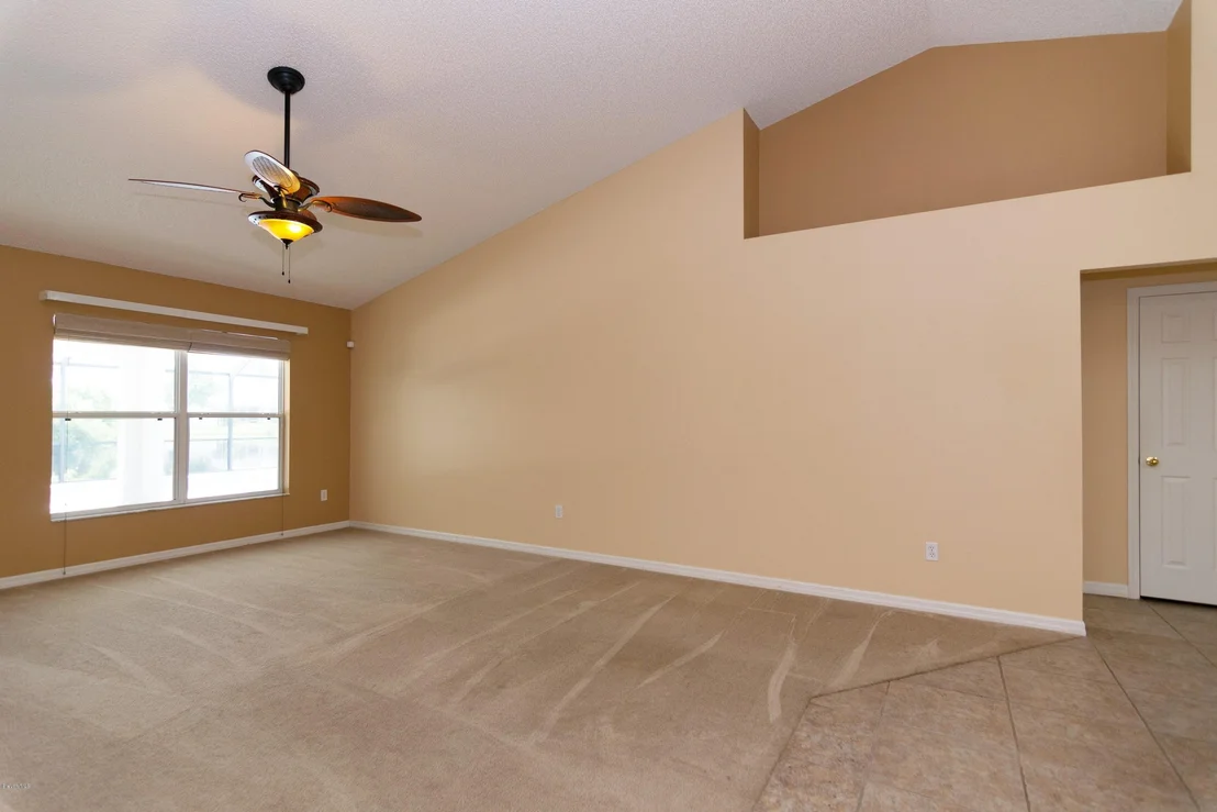 Photo of 1740 Whitman Drive