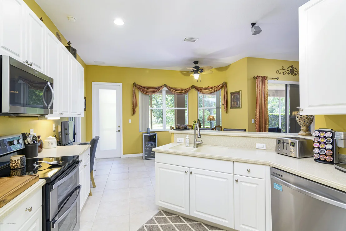 Photo of 331 Gardendale Circle SE