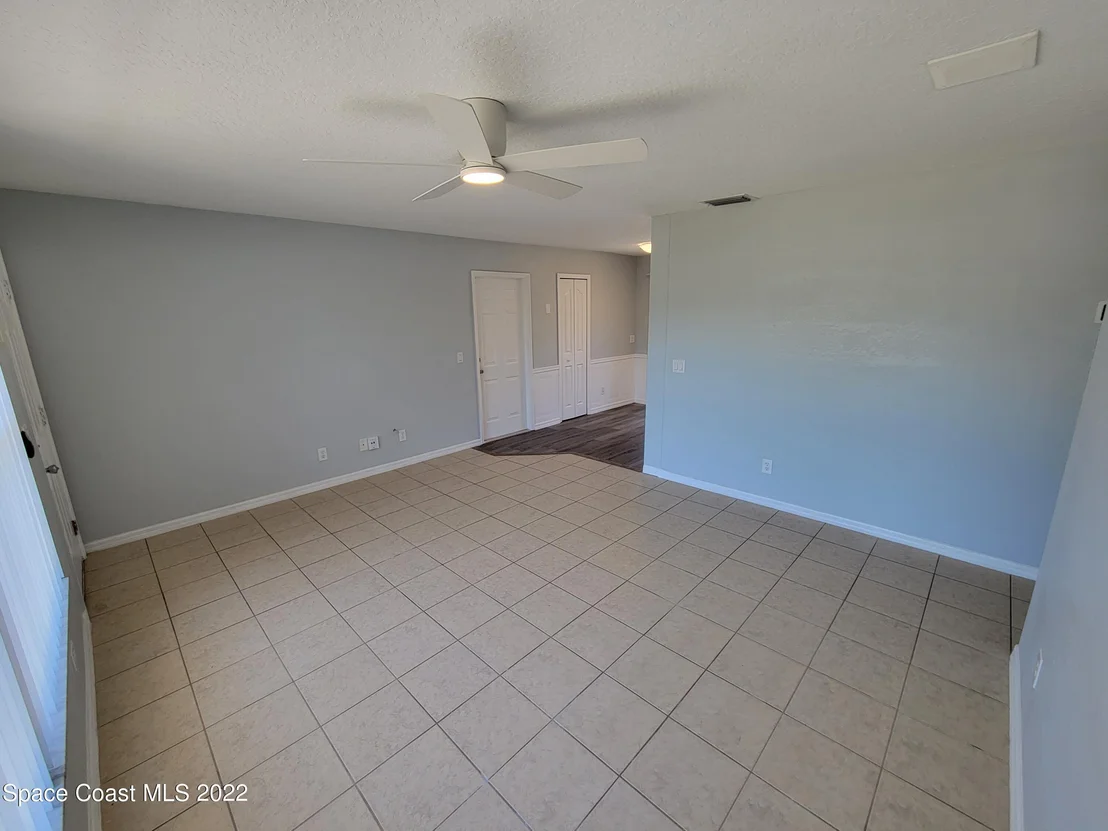 Photo of 337 Ponce De Leon Avenue