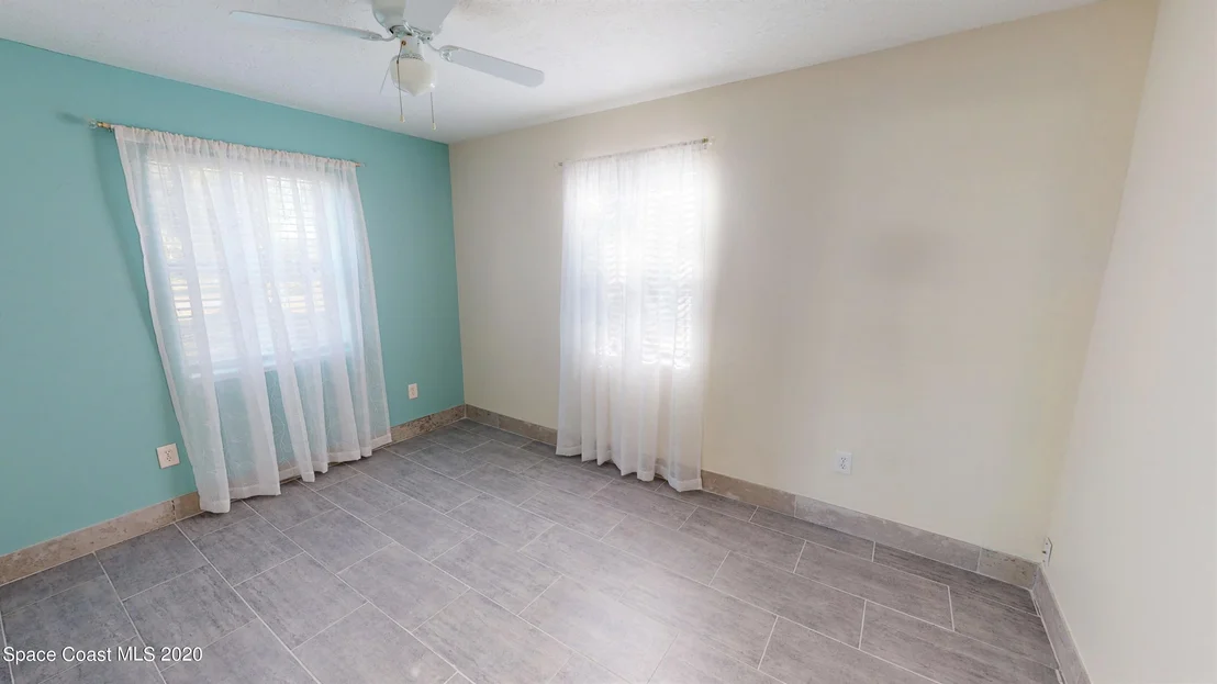 Photo of 1084 Cable Lane NE