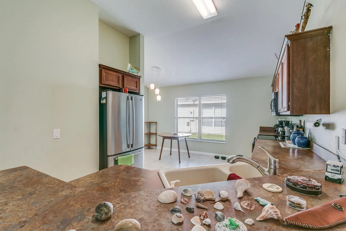 Photo of 2480 Stratford Pointe Drive