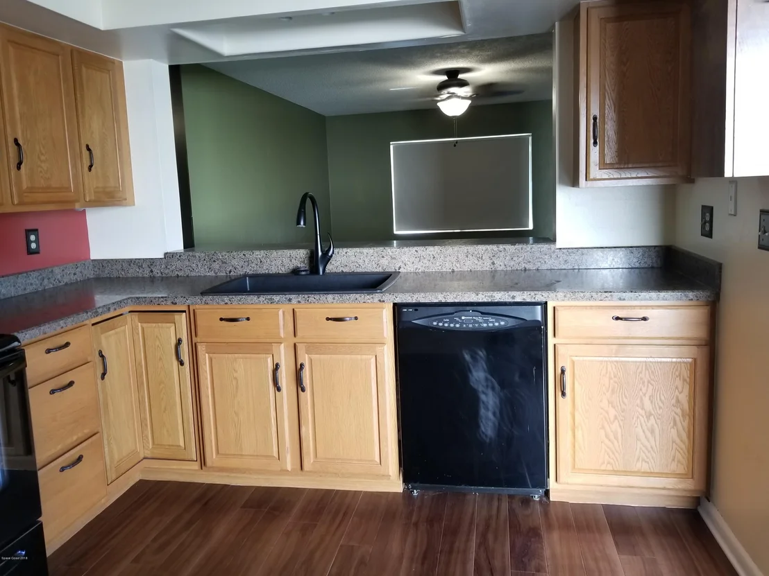 Photo of Unit 26 at 1880 Murrell Road