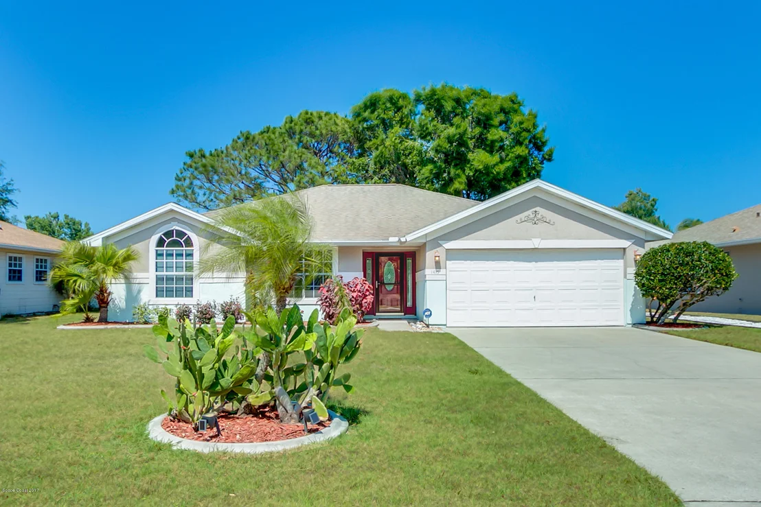 Photo of 1415 California Drive