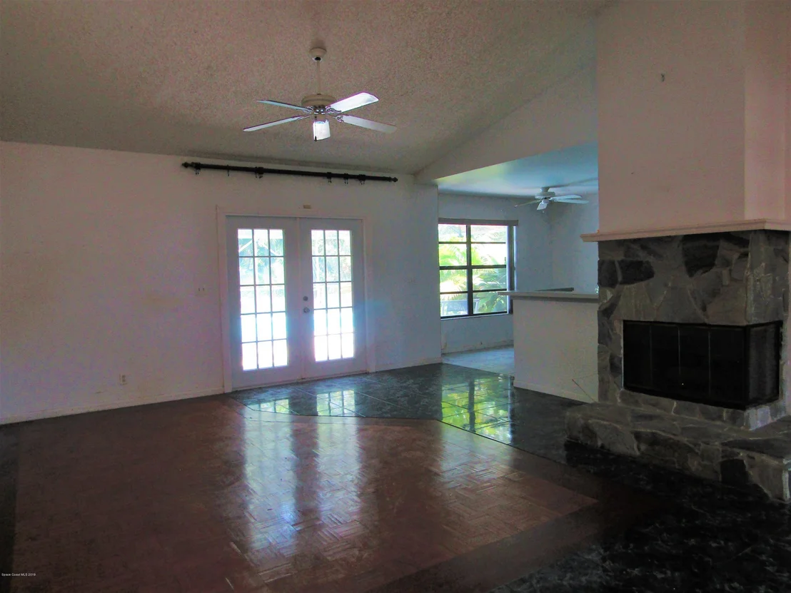 Photo of 854 Spirea Drive