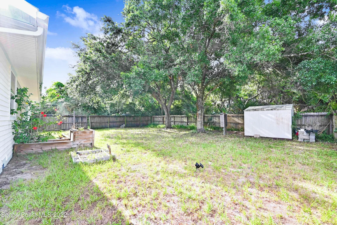 Photo of 4585 Robert Street