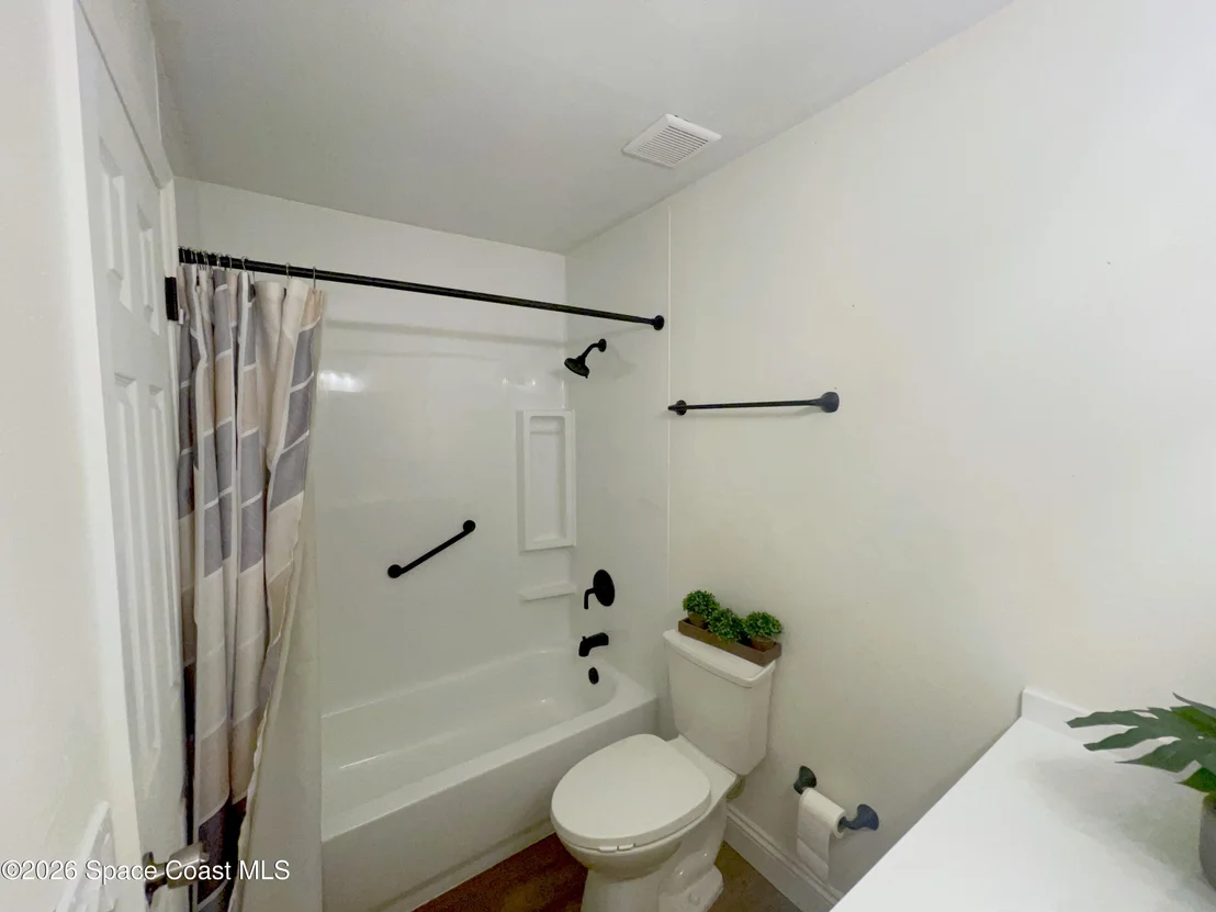 Photo of 1413 Floyd Drive