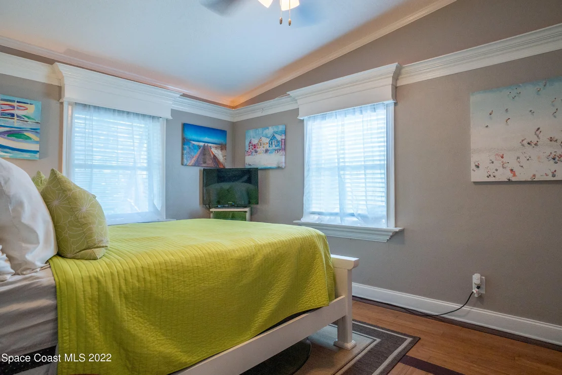 Photo of 230 Rita Boulevard