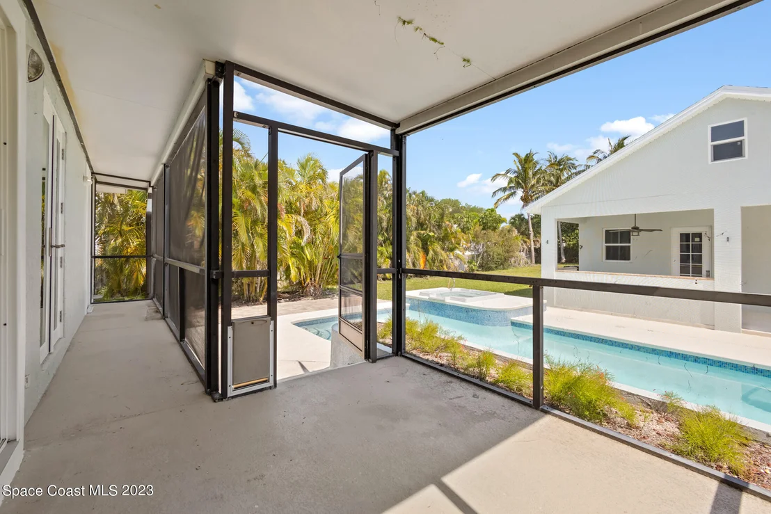 Photo of 538 Sunset Boulevard