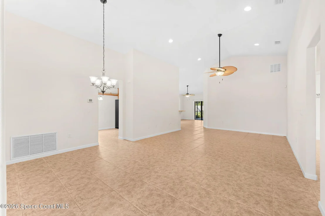 Photo of 1280 Dillard Drive SE