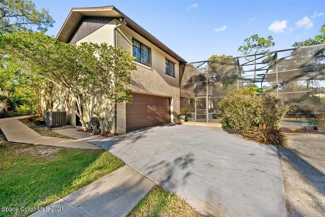 Photo of 1115 Sand Pine Circle