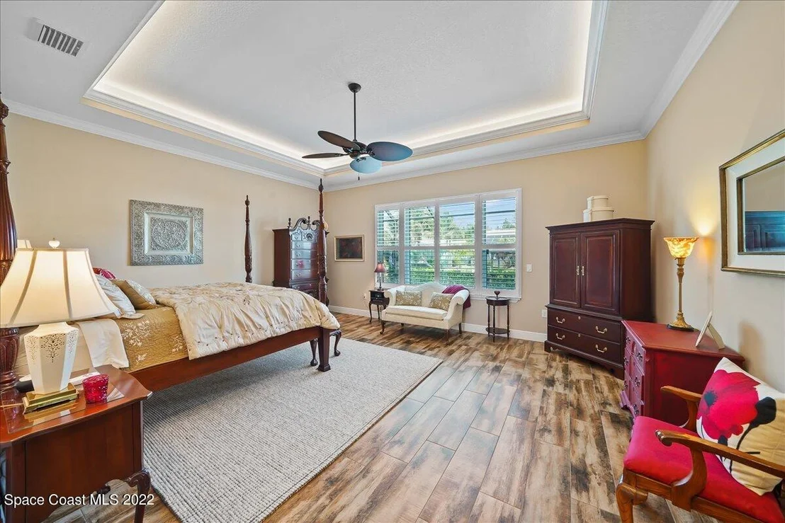 Photo of 352 Arrowhead Lane