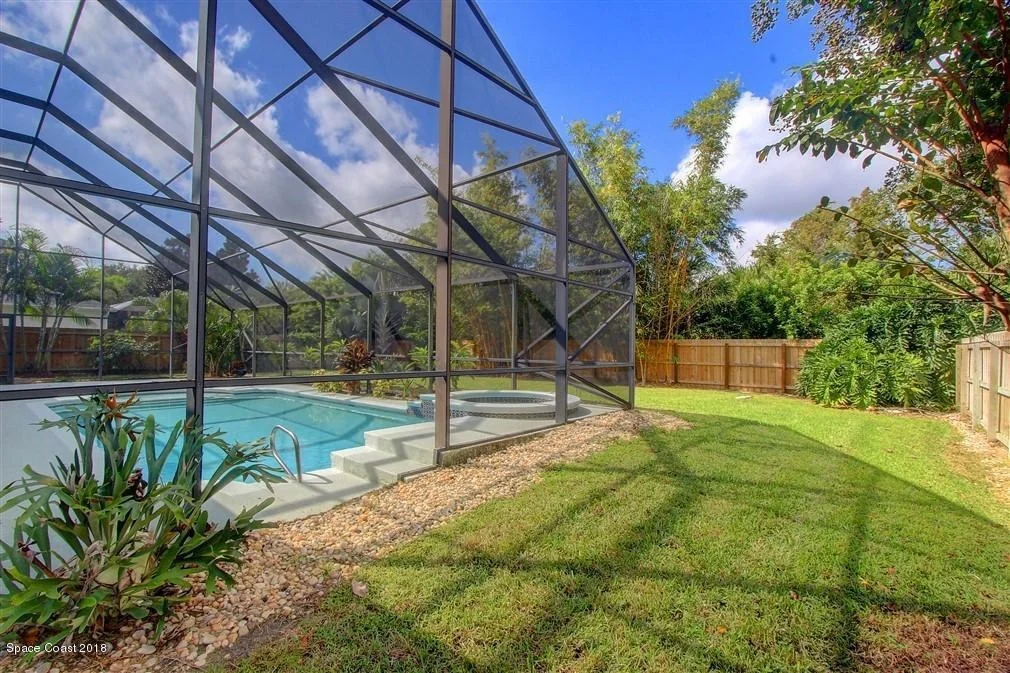 Photo of 5851 Newbury Circle