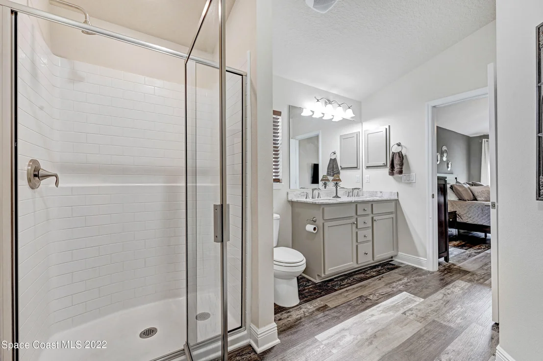 Photo of 1383 Steele Road SE