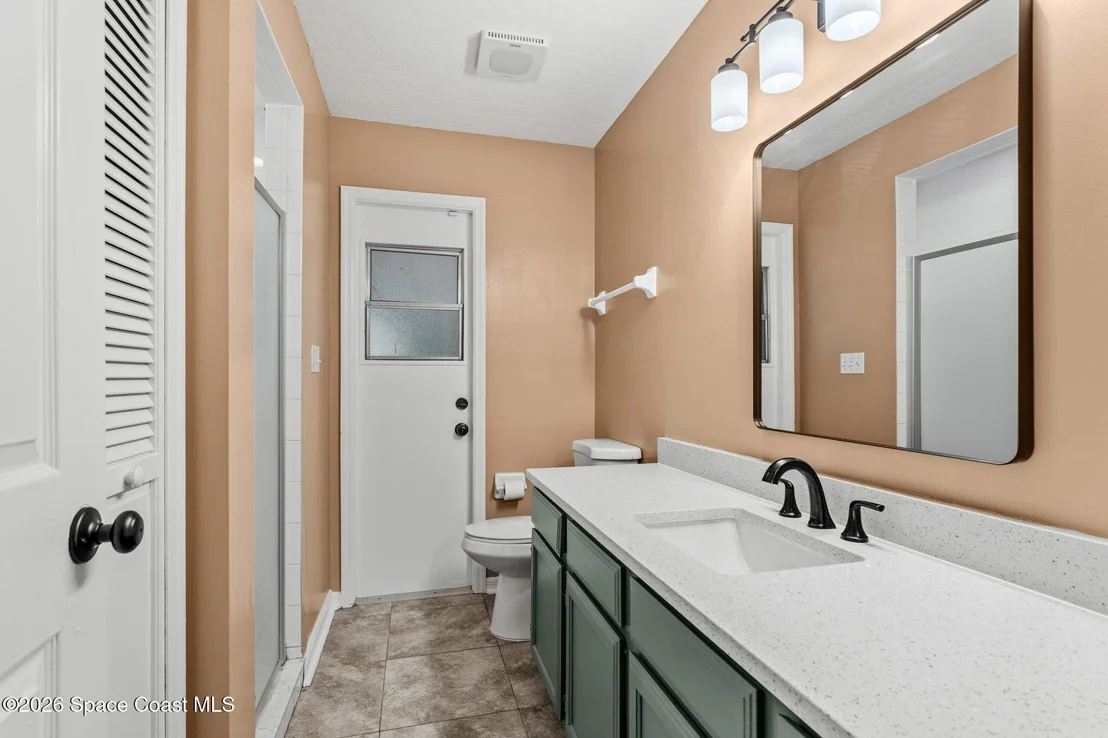 Photo of 950 Whisperpine Drive