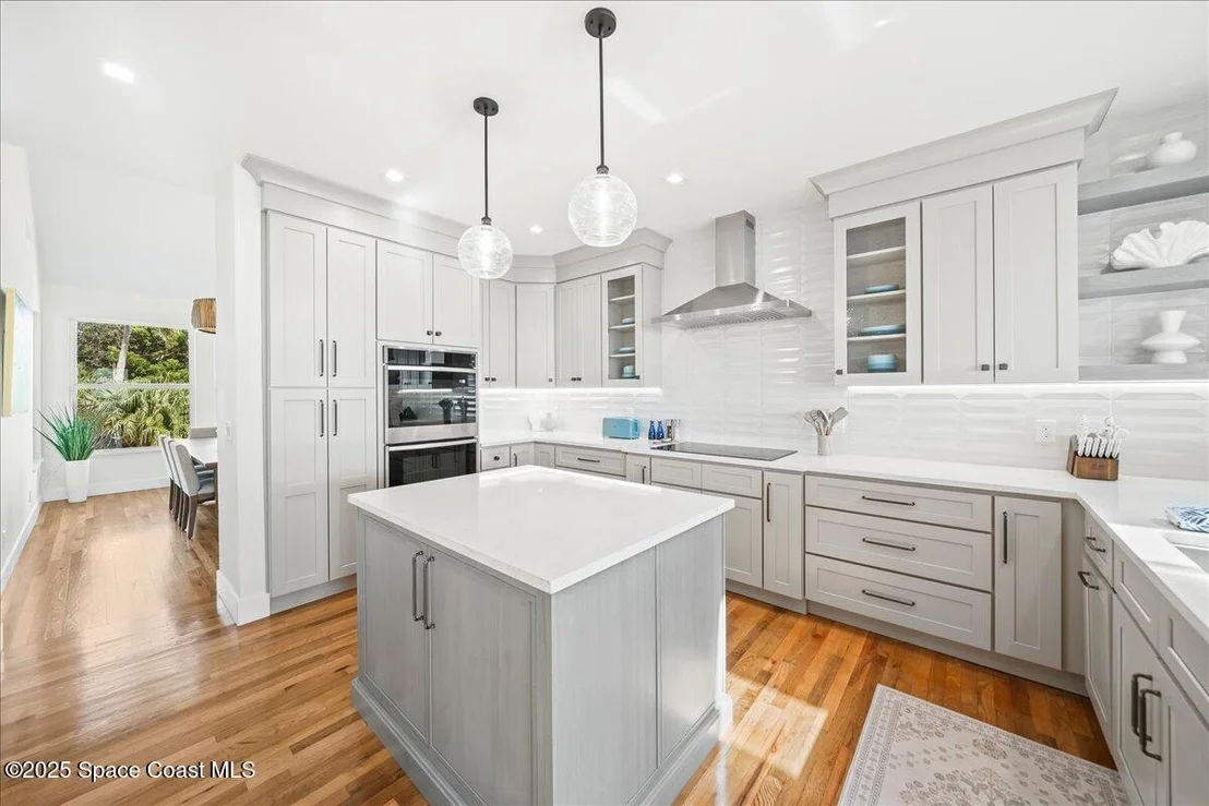 Photo of 182 Bayshore Drive