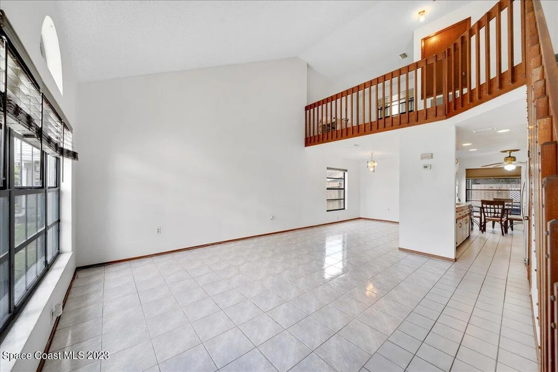 Photo of 1537 Clover Circle
