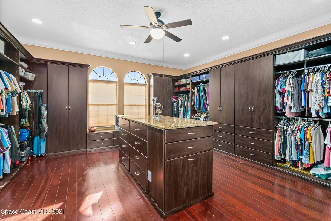 Photo of 442 Lanternback Island Drive
