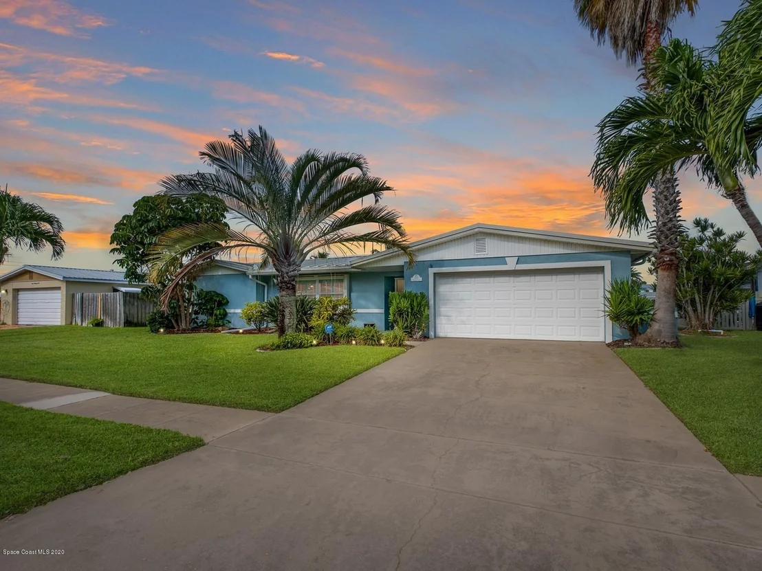 Photo of 410 Sparrow Drive