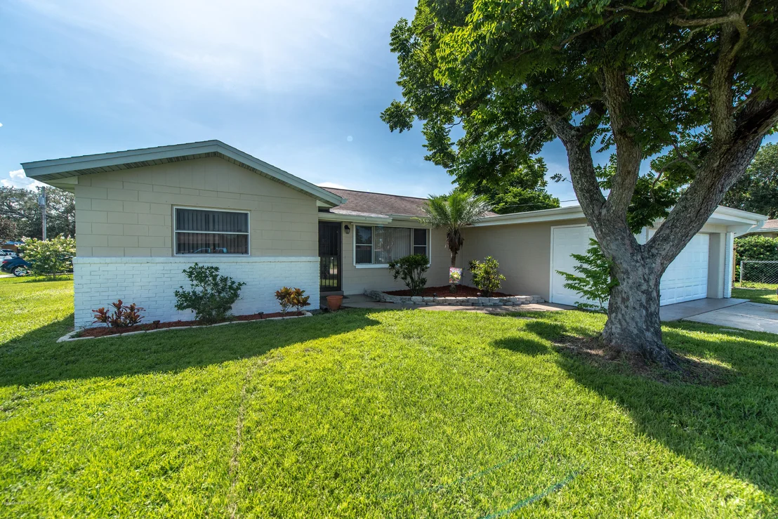 Photo of 1309 Estridge Drive