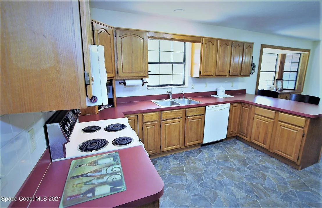 Photo of 4600 Burkholm Road