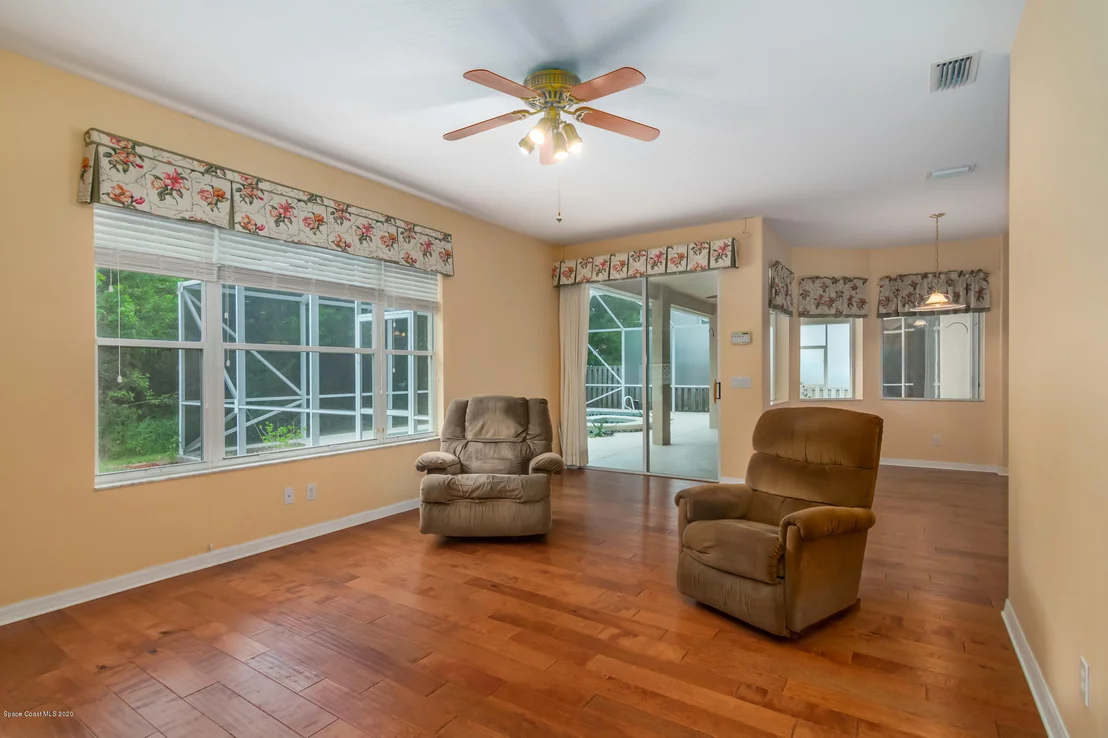 Photo of 4177 Ventana Boulevard
