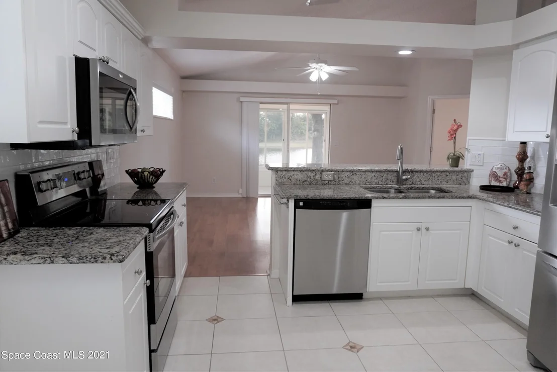 Photo of 8047 Bracken Lane
