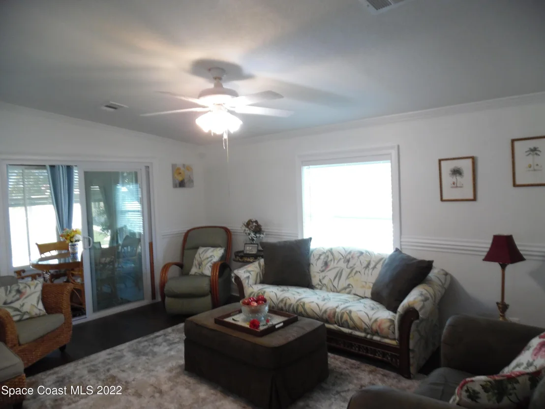 Photo of 7685 Chasta Road