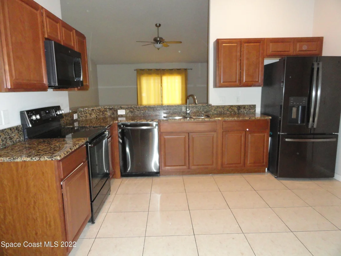 Photo of 6424 Muller Avenue