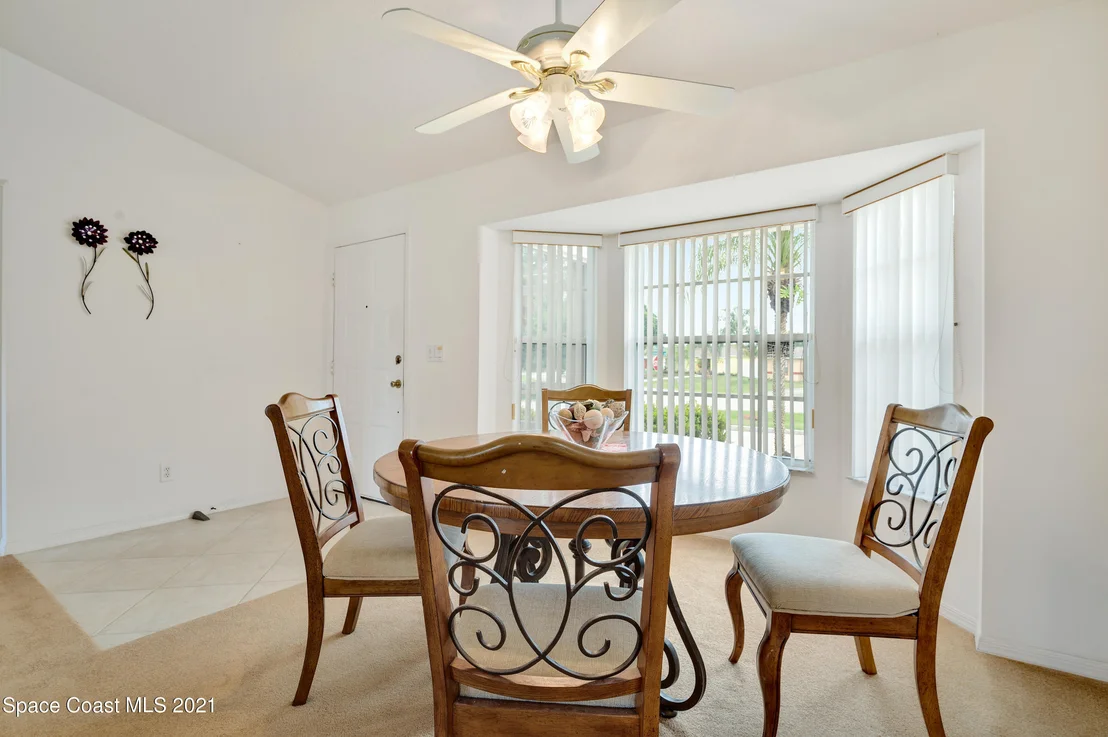 Photo of 786 Seven Gables Circle SE