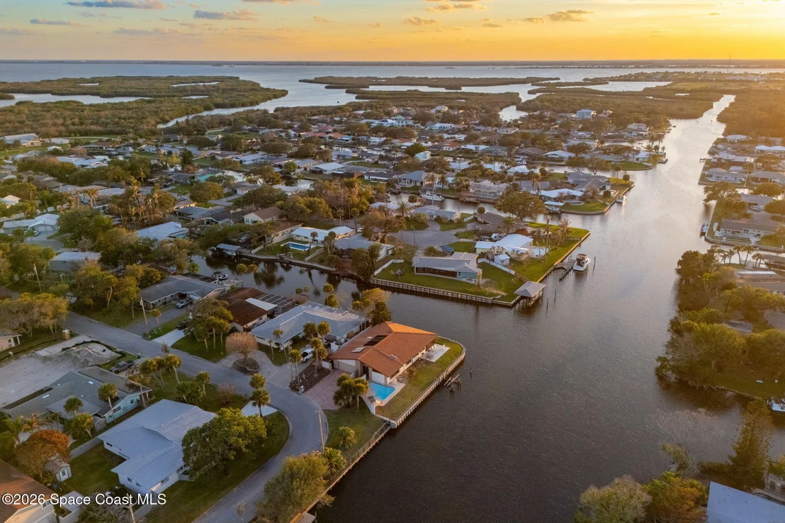 Photo of 200 Rose Drive