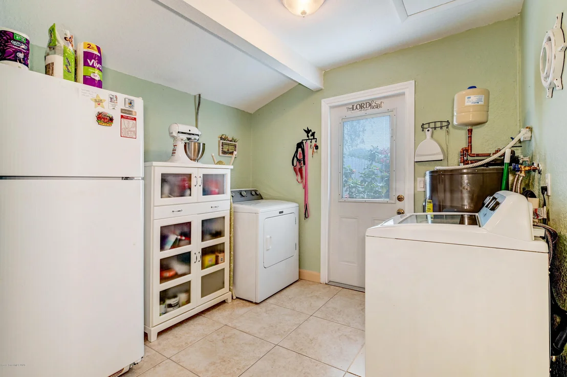 Photo of 992 Cardon Drive