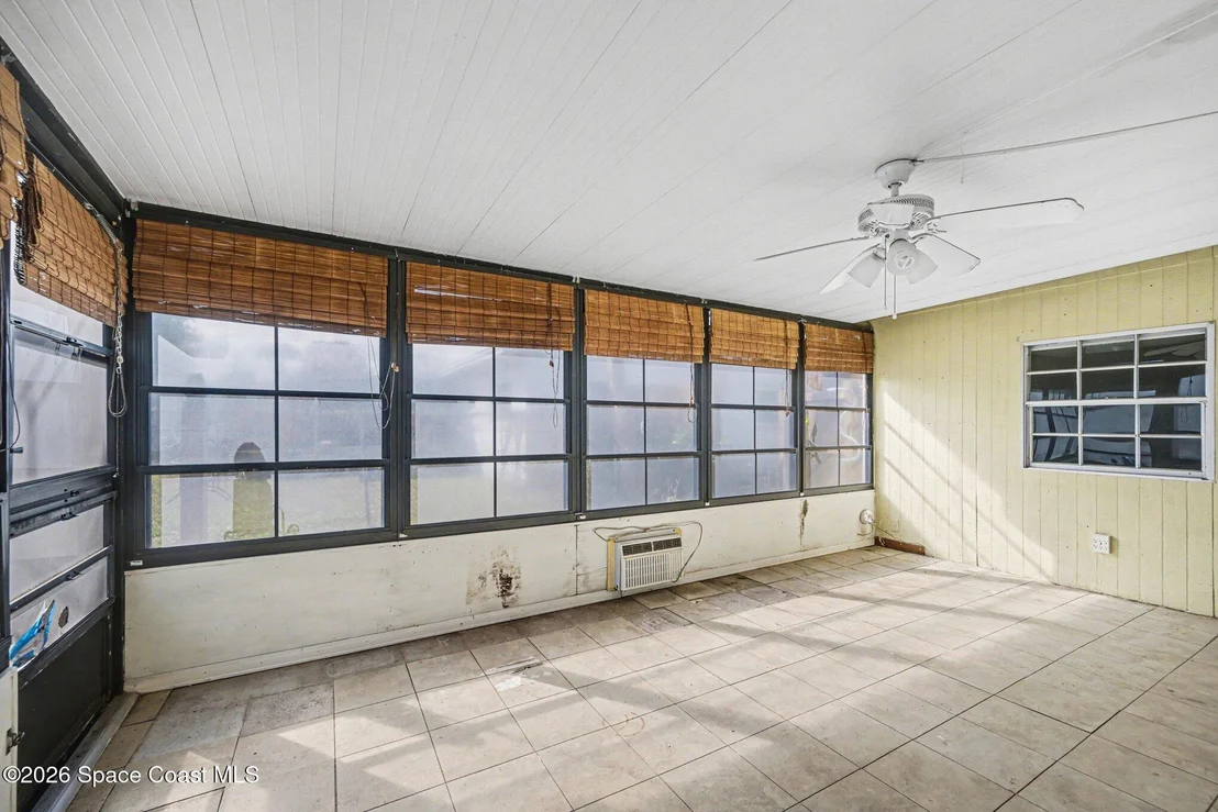 Photo of 2655 Lorna Drive