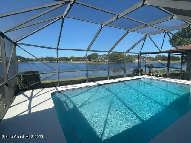 Photo of 537 Crystal Lake Drive