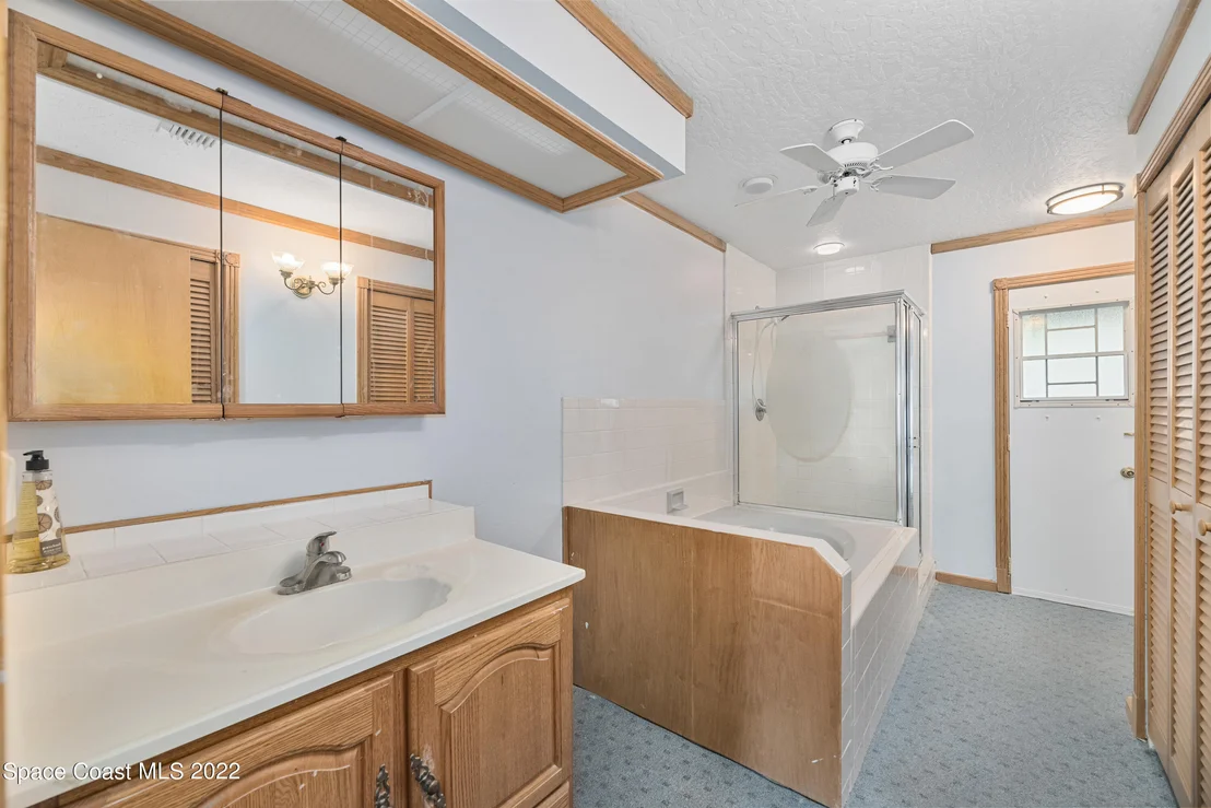 Photo of 4280 Silver Lake Drive