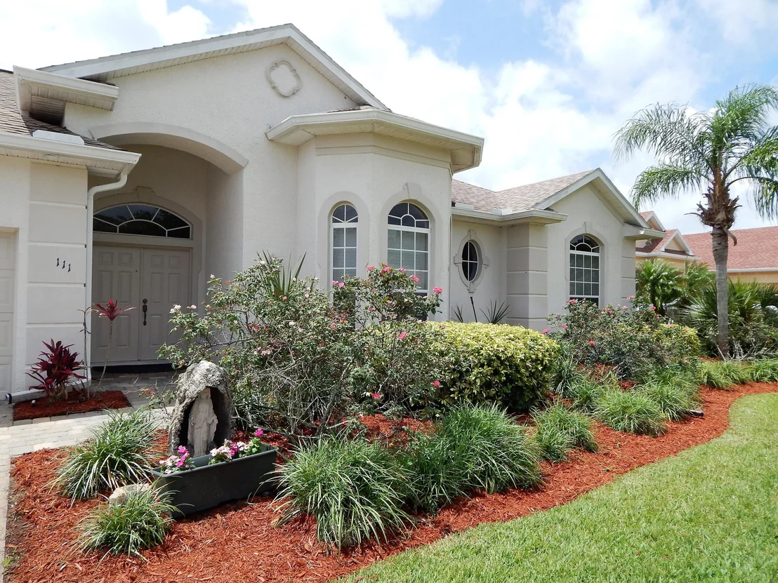 Photo of 111 SE Ridgemont Circle SE