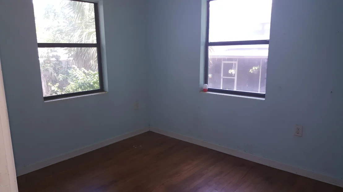 Photo of 104 Orange Avenue