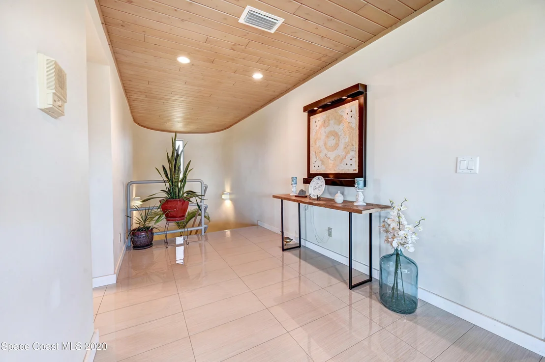 Photo of 110 Sea Crest Drive
