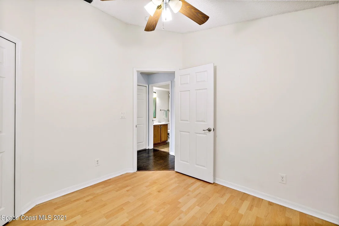Photo of 8050 Bracken Lane