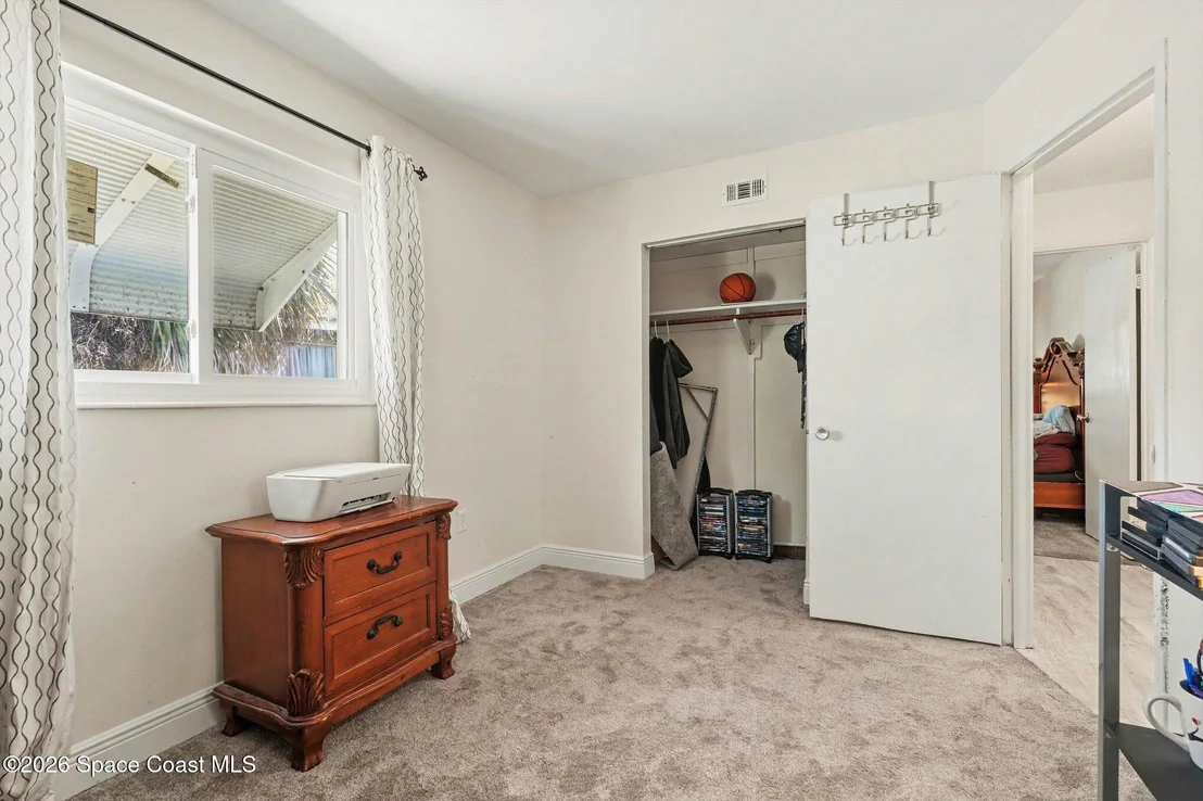 Photo of 2184 Dordon Drive