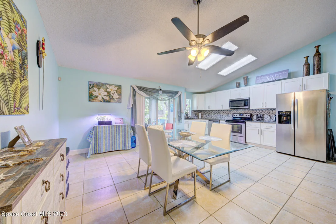 Photo of 3384 Meadowridge Drive
