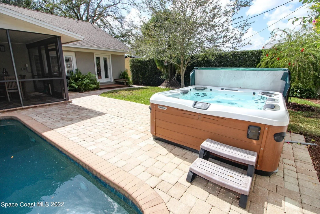 Photo of 1709 Lorena Lane