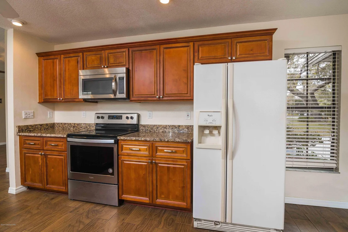 Photo of 1125 Fairlawn Drive
