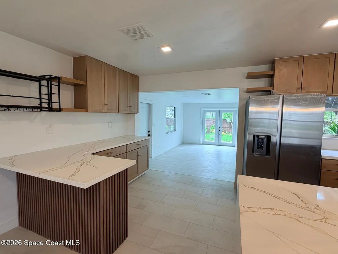 Photo of 205 Melaleuca Drive E