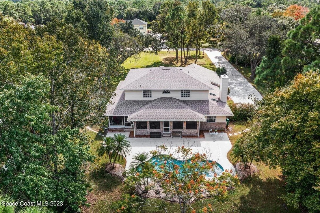 Photo of 5030 Timber Lane Drive