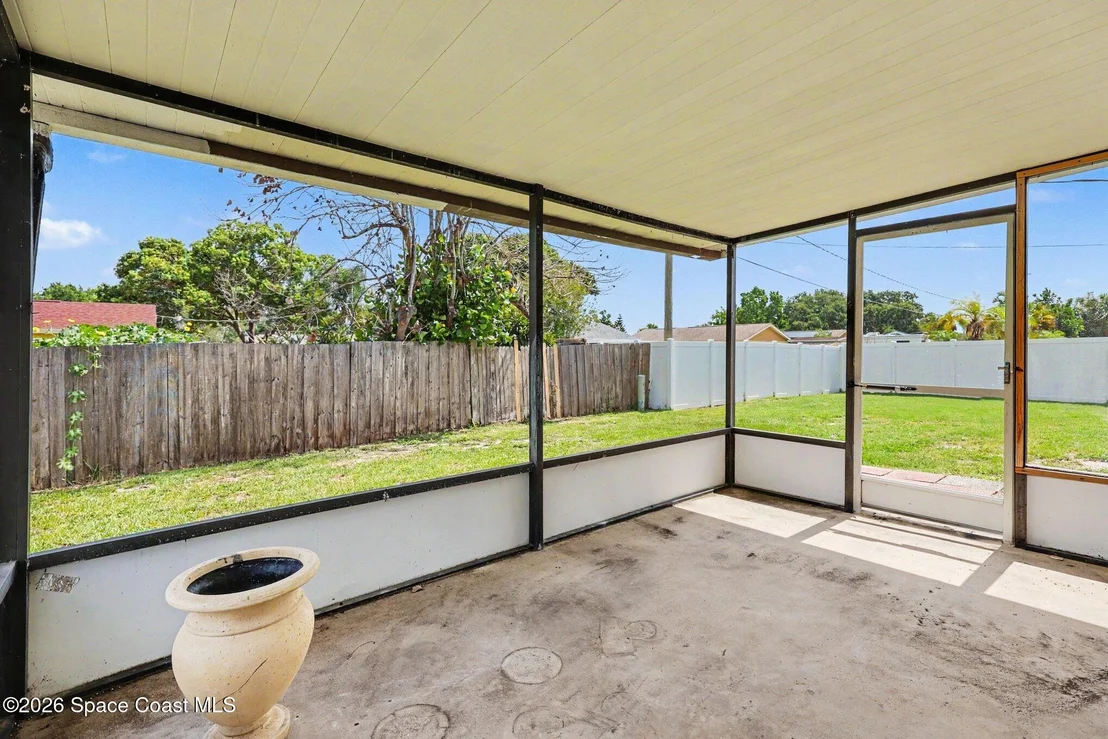 Photo of 2890 College View Drive